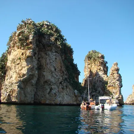 Lodge Casetta Sull'albero, Girasole *